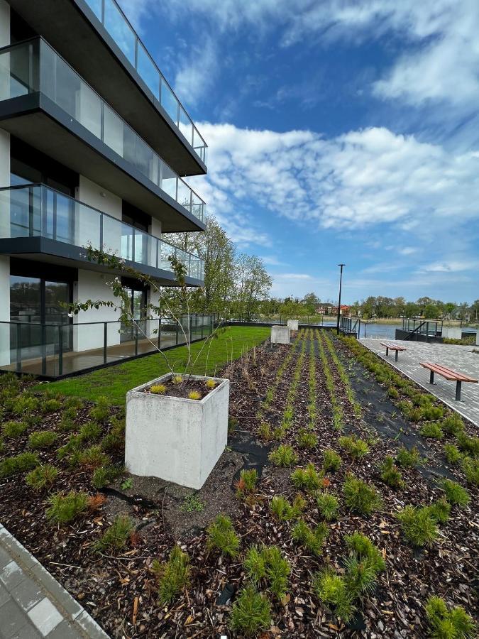 Green Apartament Dziwnow Bagian luar foto